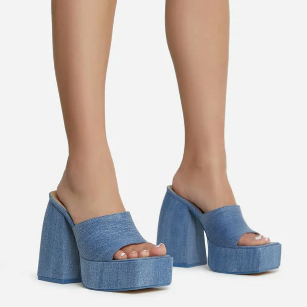 Denim chunky heels mules